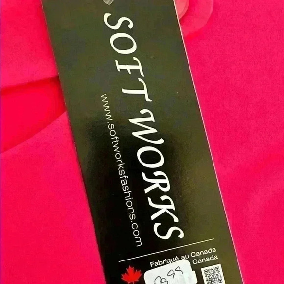 Softworks NWT Hot Pink 3/4 Sleeve Scoop Neck with Faux Button Women’s Size XXL - Picture 9 of 10